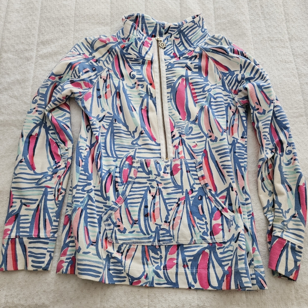 Women's Lilly Pulitzer Medium Popover in original Red Right Return color
